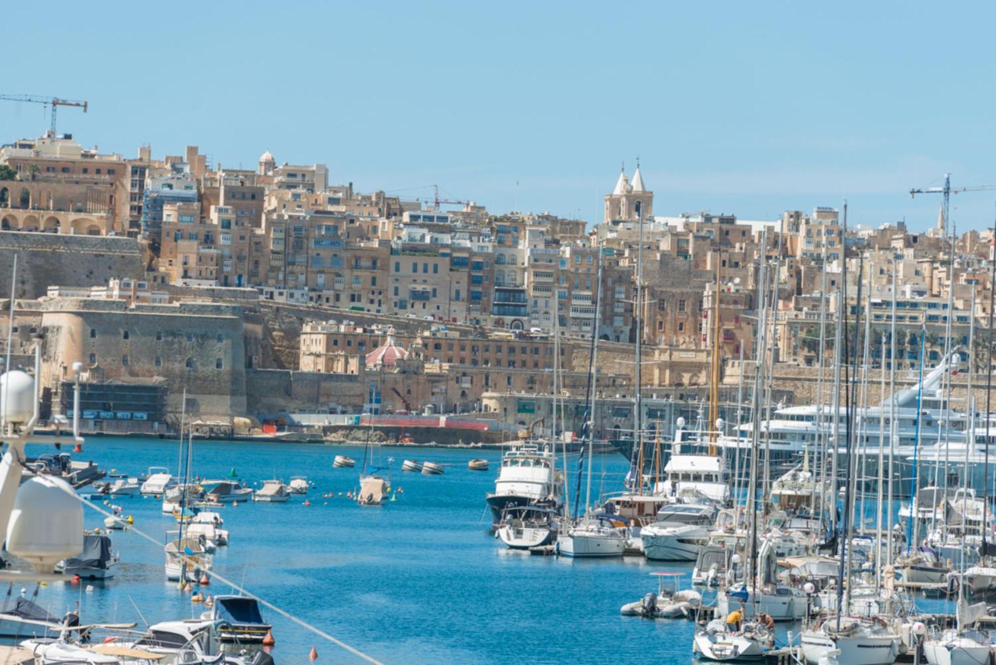 Authentic 1St Fl Apartment At The 3 Cities Marina Cospicua Exterior photo